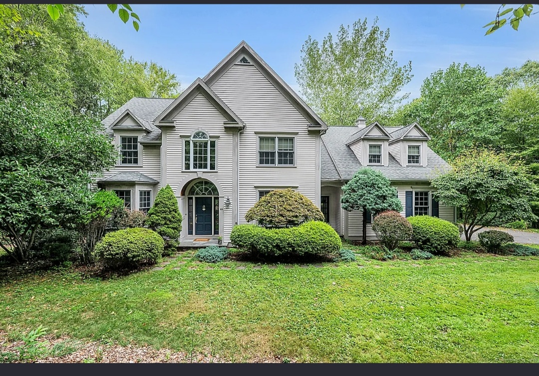 STUNNING CRAFTMANSHIP PROPERTY